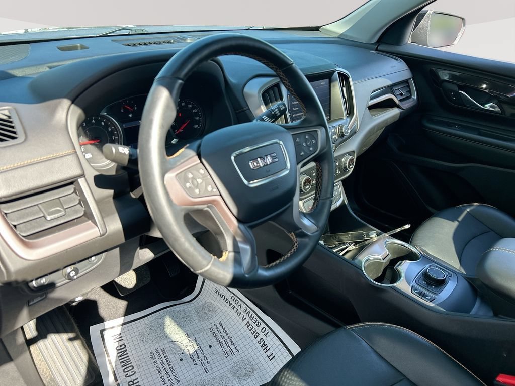 Used 2024 Sterling Metallic GMC AT4 image 14