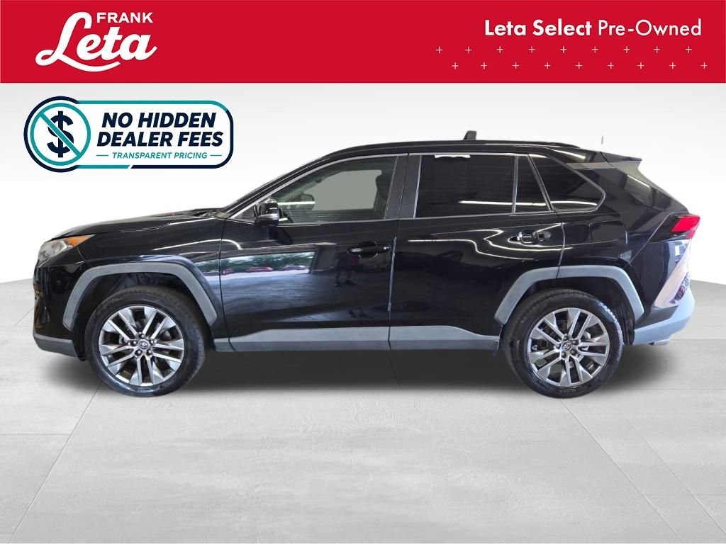 Used 2019 Midnight Black Metallic Toyota  image 3