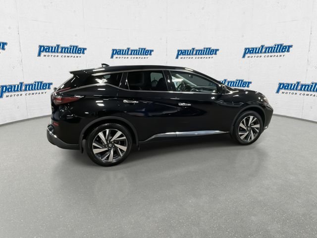 Certified Used 2022 Black Nissan SL image 11