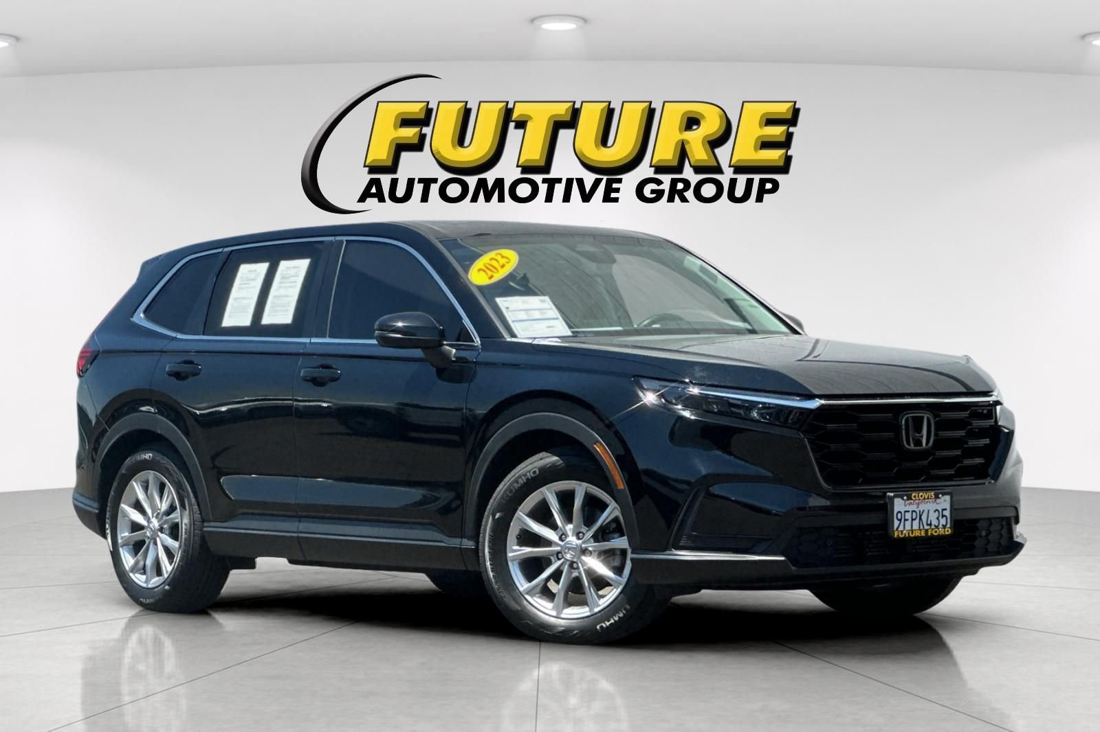 Used 2023  Honda EX-L image 1