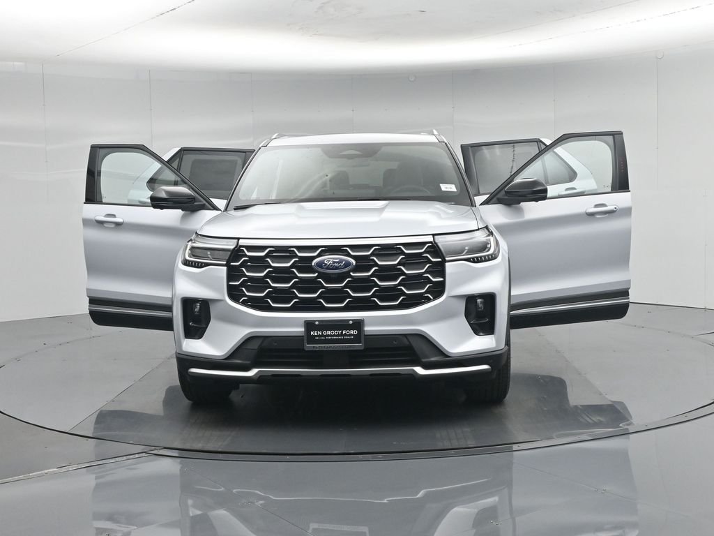 New 2026 Star White Metallic Tri-Coat Ford Platinum image 34