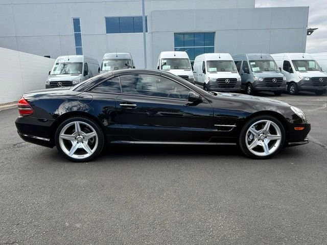 Used 2012  Mercedes-Benz SL 550 image 8