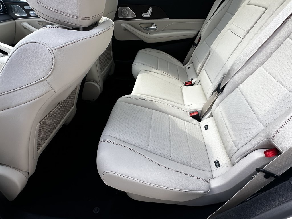 New 2027 Polar White Mercedes-Benz GLS 450 image 62