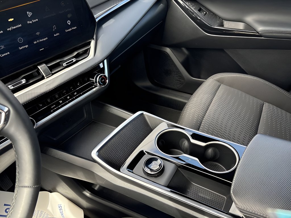 2026 Chevrolet Equinox LT - Photo 22