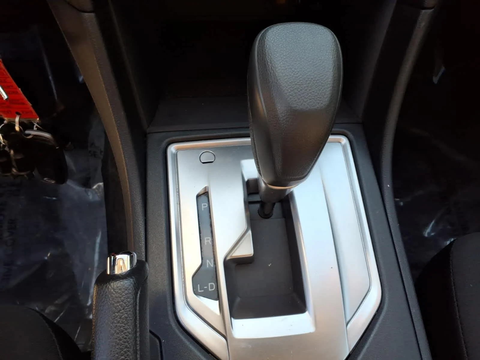 Used 2019 Crystal White Pearl Subaru  image 20
