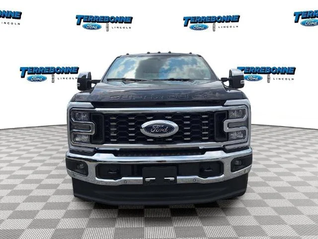 New 2026 Agate Black Metallic Ford F-350® Lariat® image 29