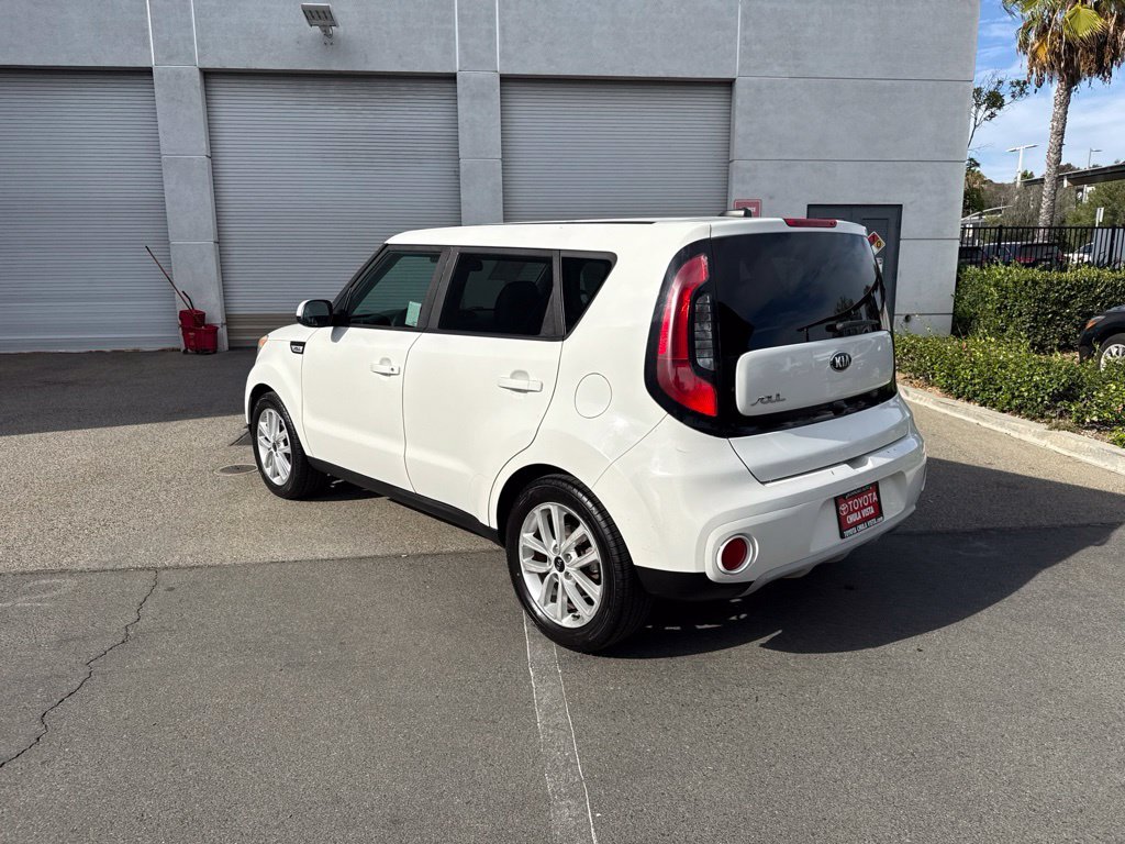 Used 2019 White Kia Plus image 7