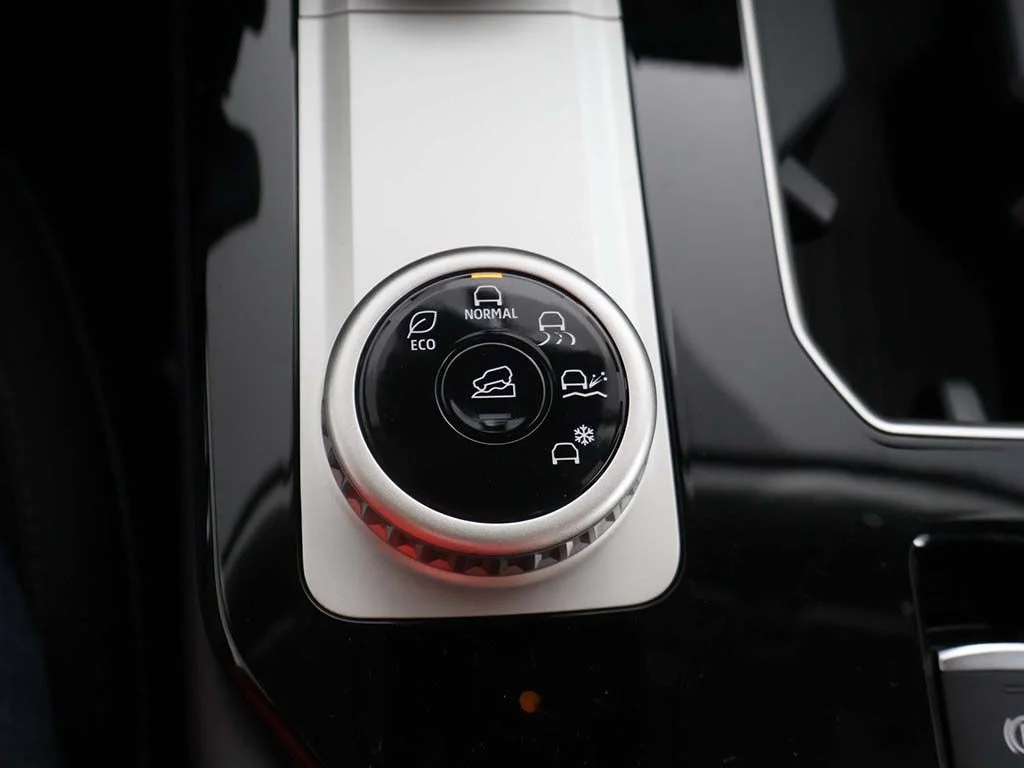 New 2026 Gray Mitsubishi SE 1.5T 2WD image 53