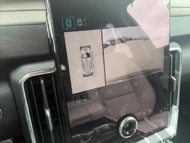 New 2027 Black GMC Elevation image 12