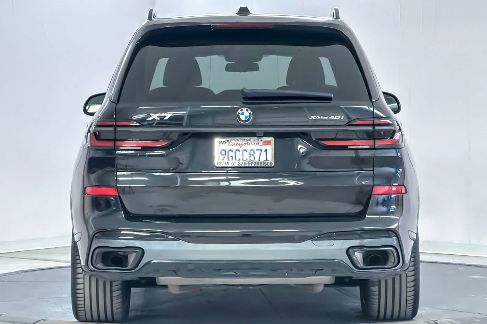 Used 2024 Black Sapphire Metallic BMW xDrive40i image 7