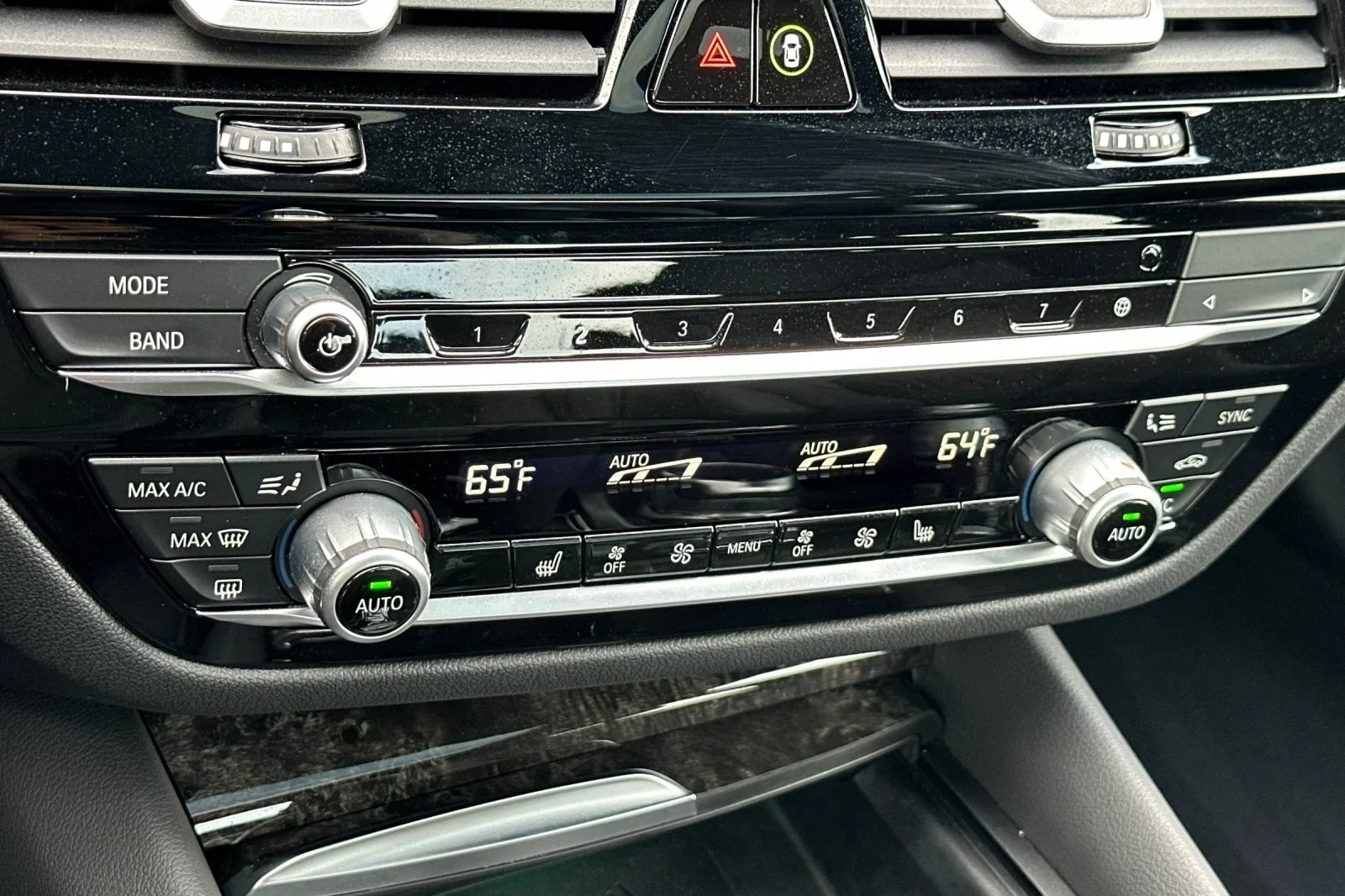 Used 2023 Black Sapphire Metallic BMW 530i image 19