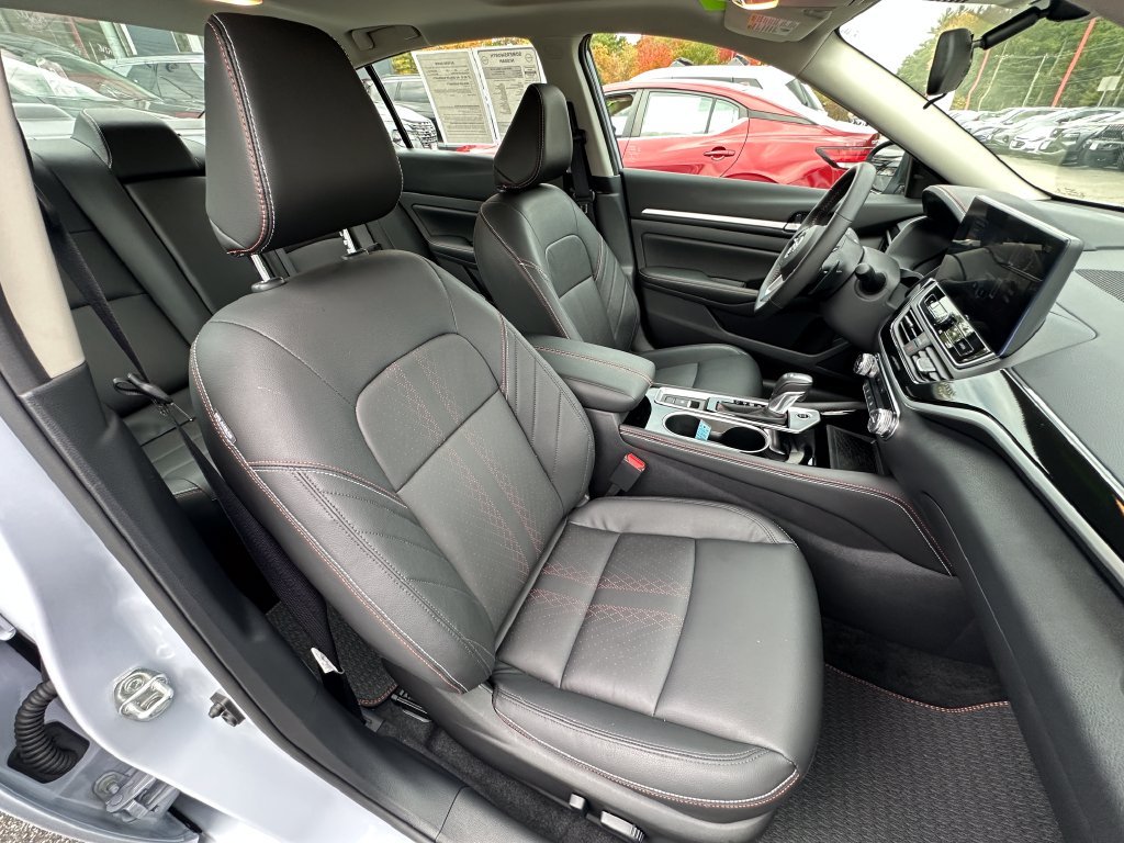 Used 2025 Gray Nissan 2.5 SR image 21