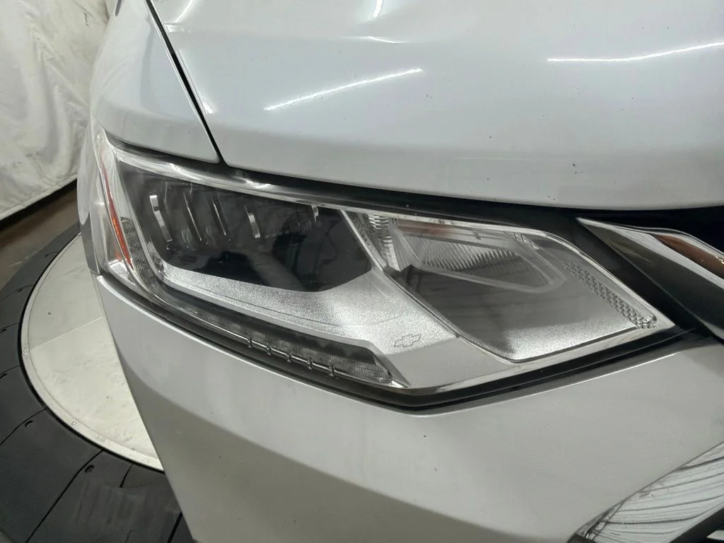 Used 2019 Beige Chevrolet High Country image 10
