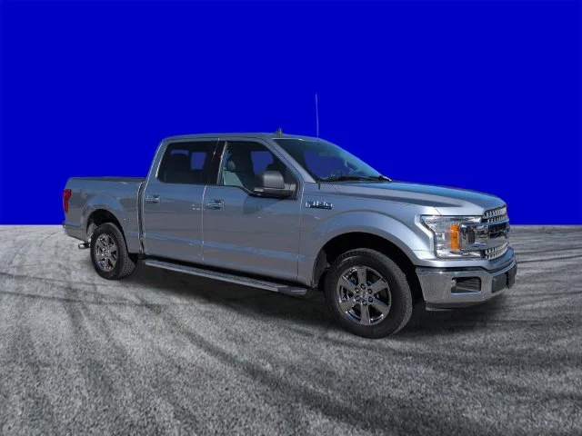Certified Used 2020 Silver Ford XLT image 2