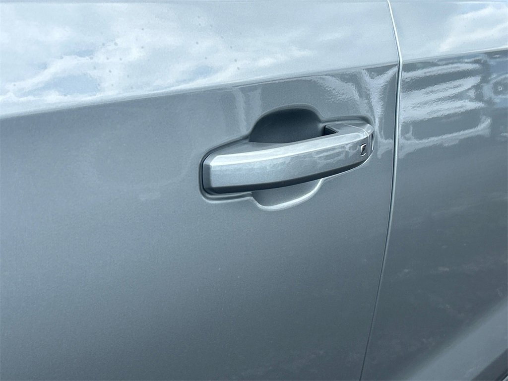 2026 GMC SIERRA - Image 13