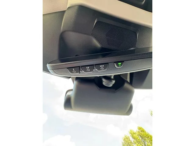 New 2026 SAPPHIRE BLUE PEARL Subaru Limited image 27