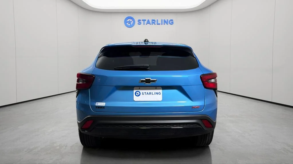 Used 2025 Marina Blue Metallic Chevrolet 1RS image 8