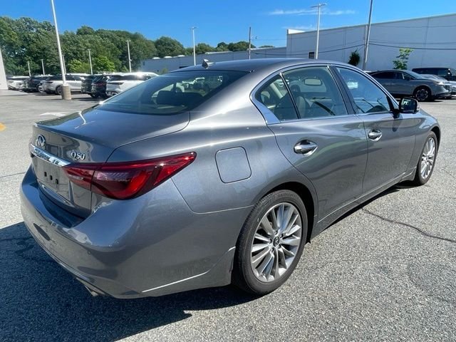 Used 2023 Gray INFINITI LUXE image 4
