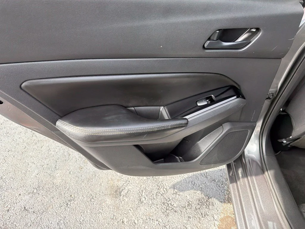 Used 2023 Gray Nissan 2.5 SV image 12
