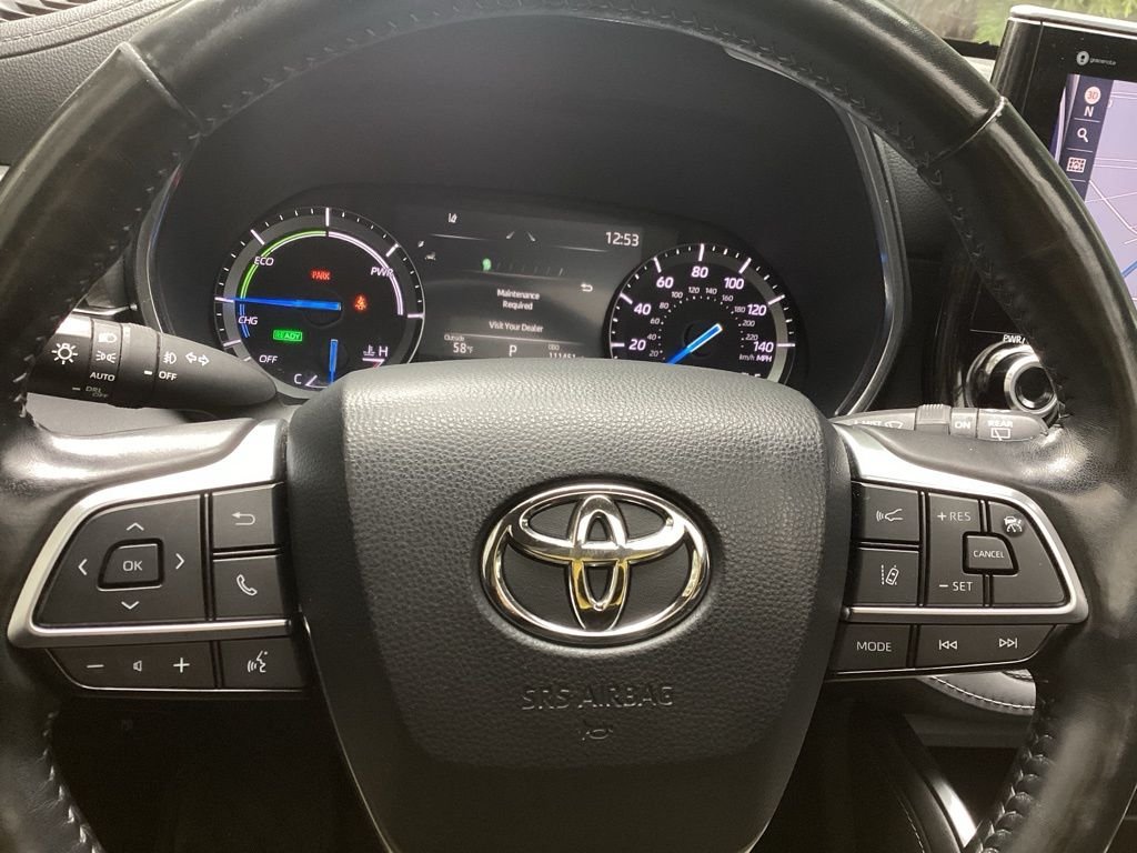 Used 2021 Red Toyota Platinum image 19
