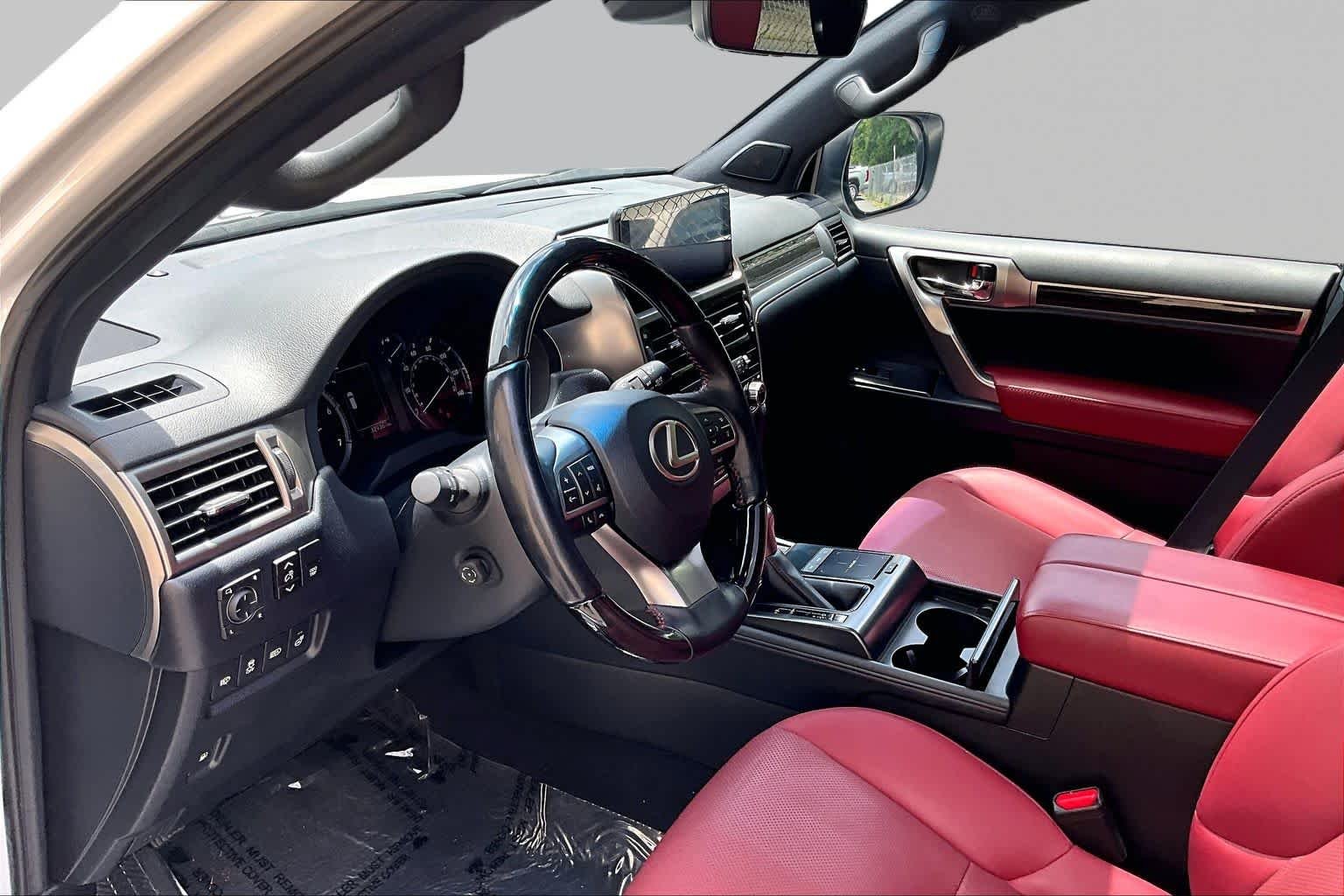 Used 2023 Eminent White Pearl Lexus Premium image 18