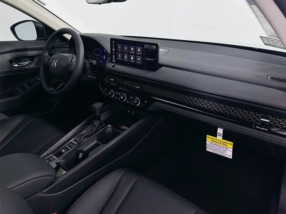 New 2026 Platinum White Pearl Honda EX-L image 39