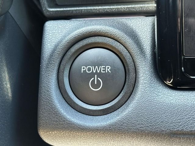 2026 Toyota bZ XLE - Photo 5