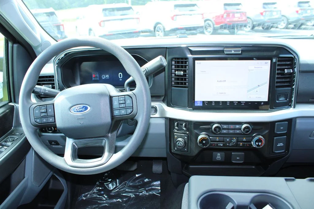 New 2026 Agate Black Metallic Ford F-250® XLT image 26