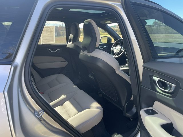 Used 2026 GOLD Volvo Plus image 12