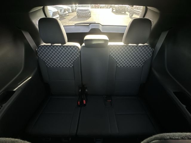 Certified Used 2024  GMC Denali image 19