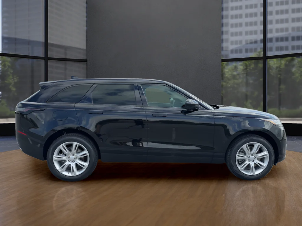 New 2026 Black Land Rover S image 4