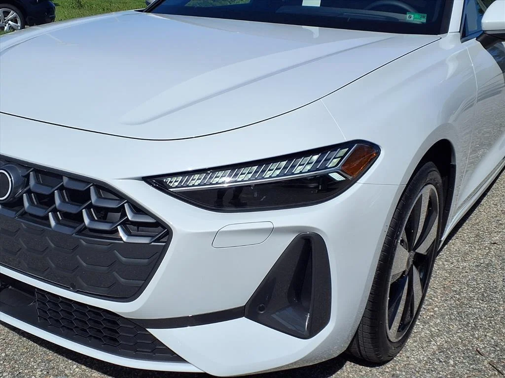 Used 2025 Glacier White Metallic Audi Premium Plus image 3