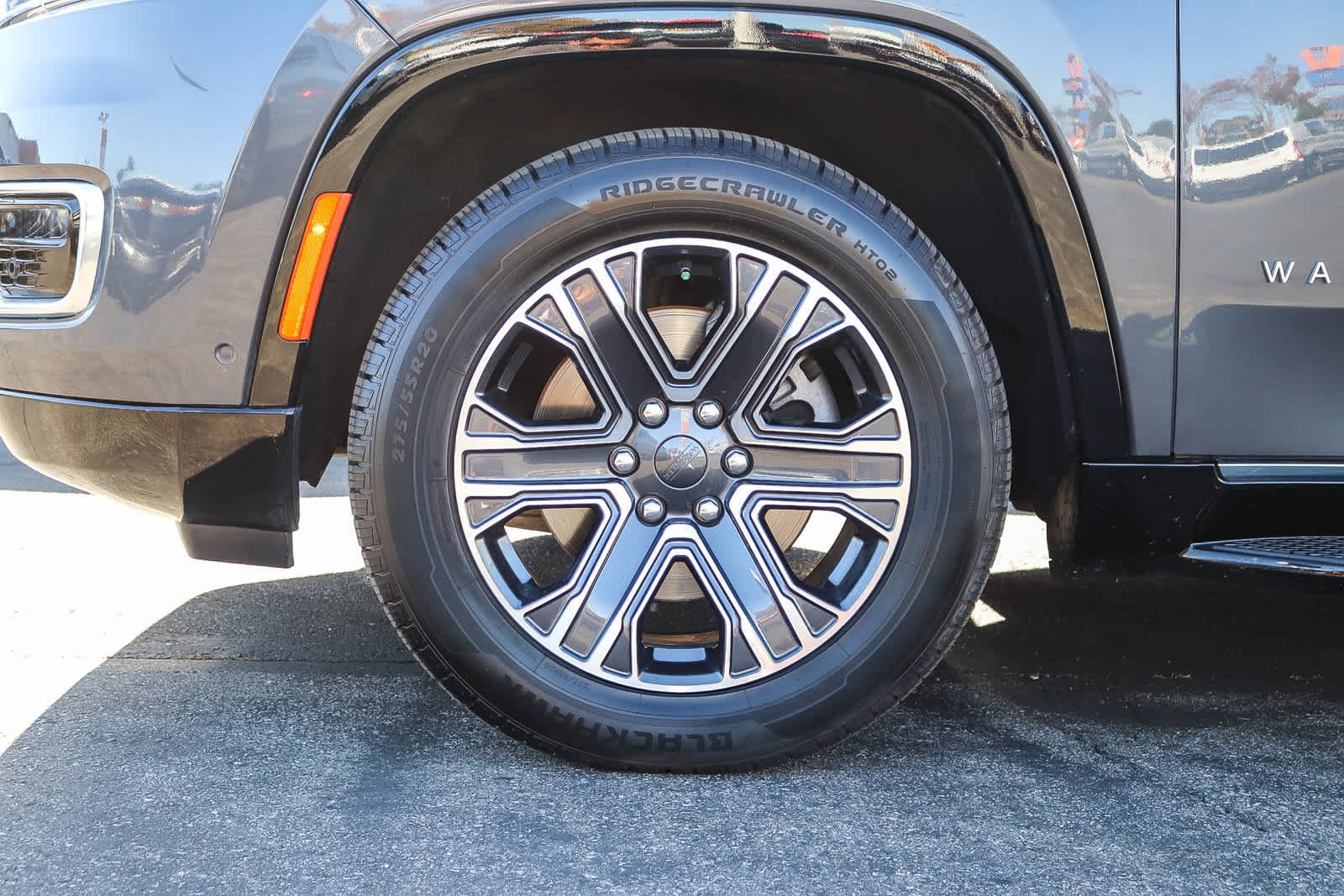 Used 2024 Baltic Gray Metallic Clearcoat Jeep Series II image 9