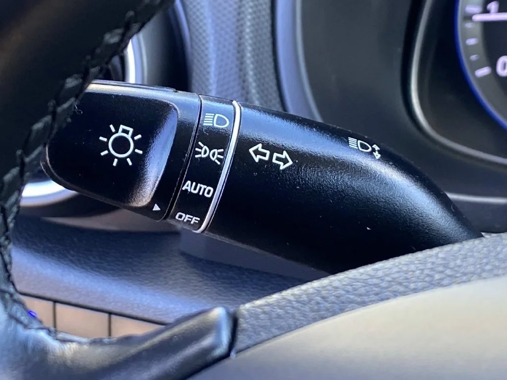 Used 2021 Black Hyundai SEL image 18