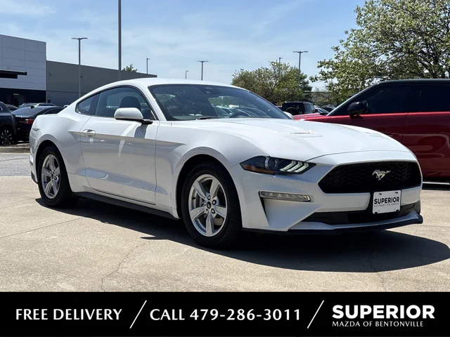 2021 Ford Mustang EcoBoost