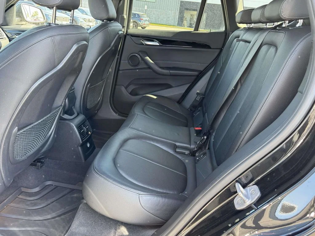 2018 BMW X1 28i - Photo 15