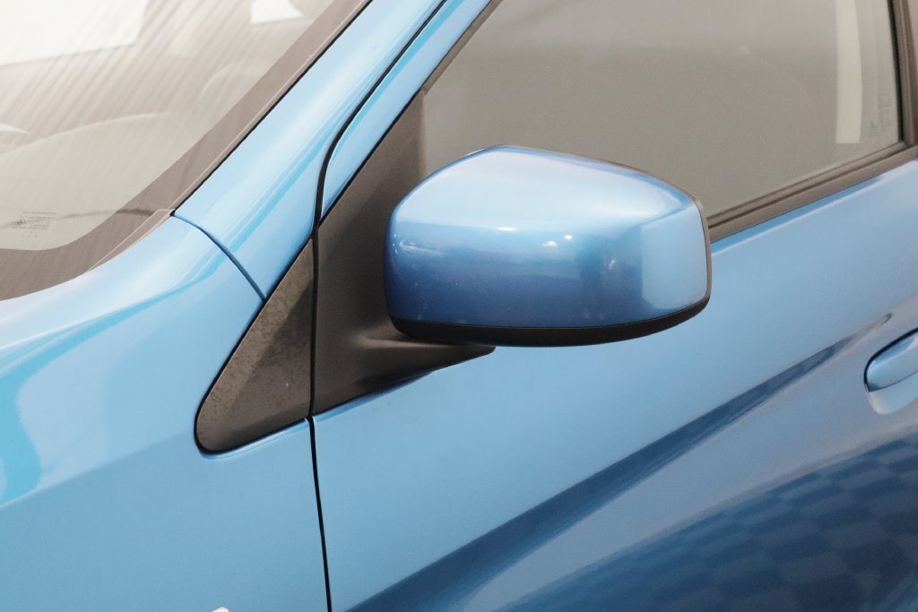 Used 2024 Blue Mitsubishi ES image 11