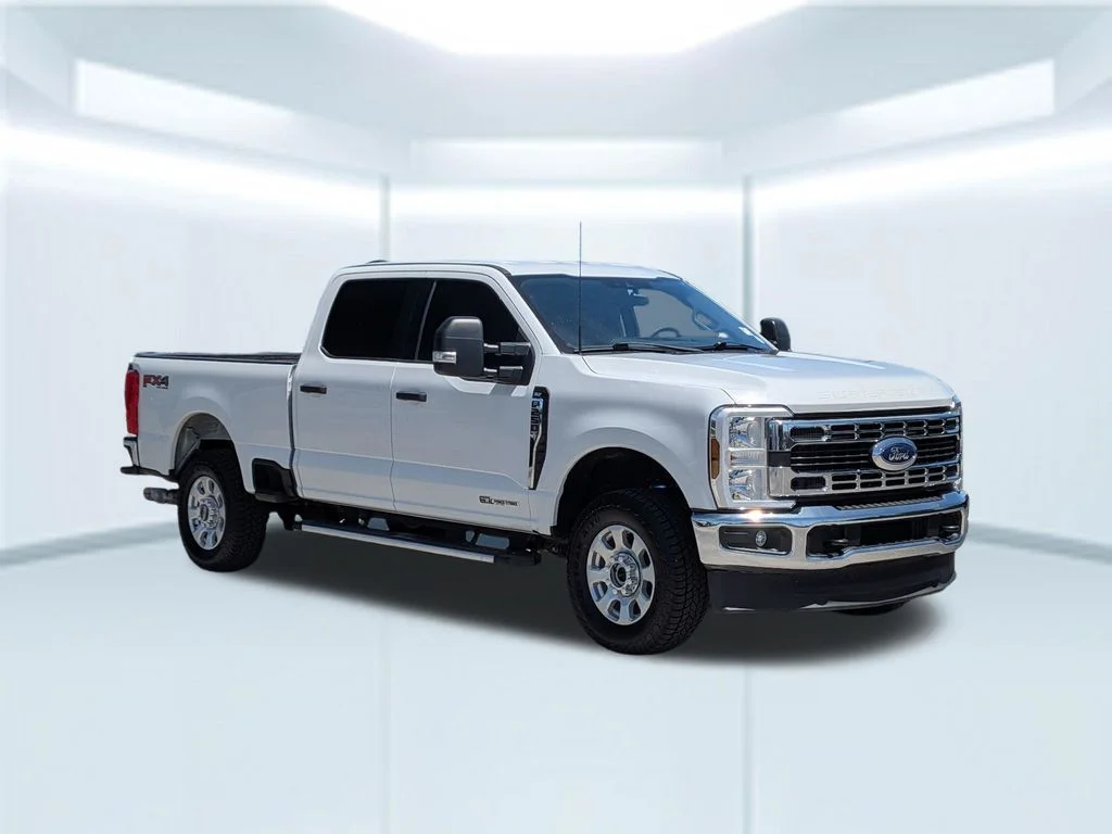 Used 2024 White Ford XLT image 8
