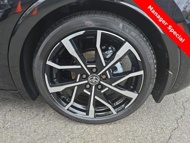 New 2026 Midnight Black Metallic Toyota XSE image 32
