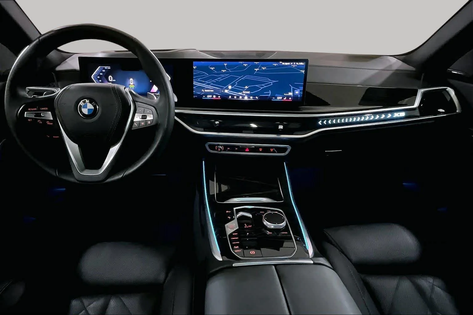 Used 2024 Alpine White BMW xDrive40i image 15