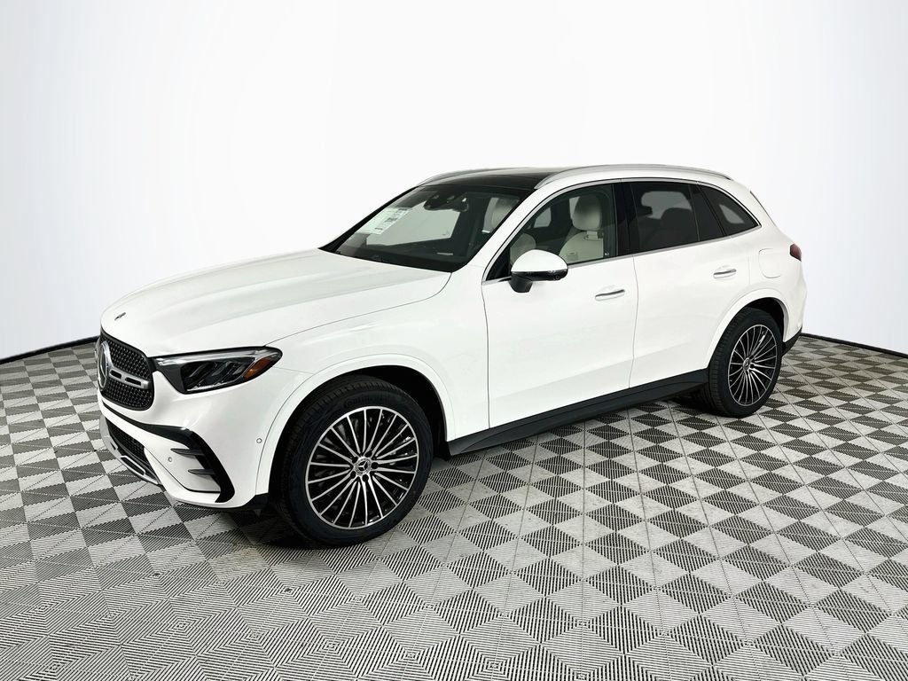 New 2027 Polar White Mercedes-Benz GLC 350e image 37
