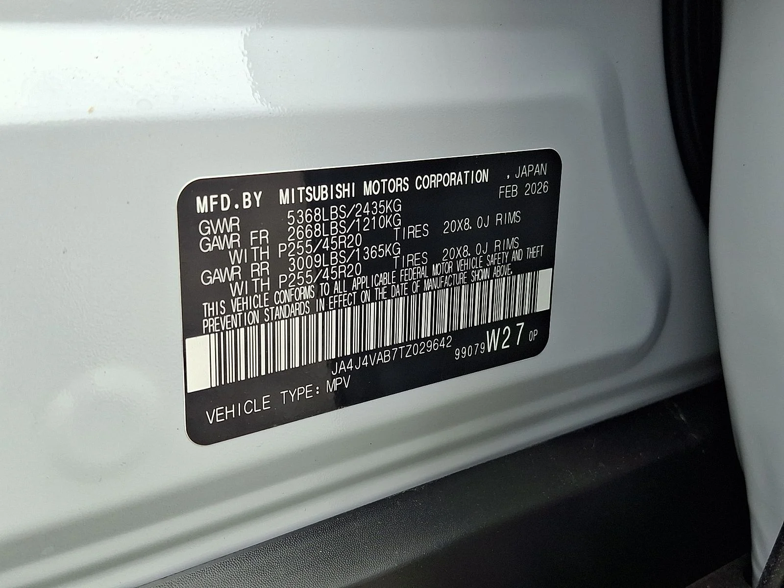 New 2026 White Mitsubishi LE image 22