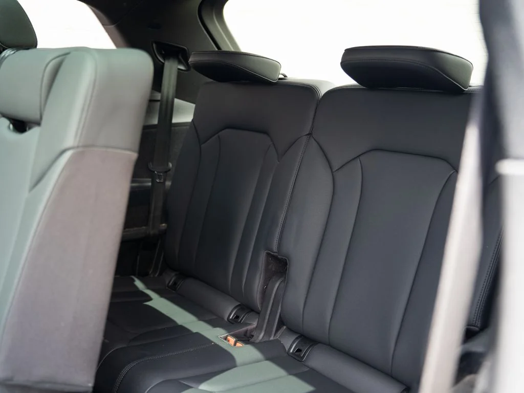 Used 2021 Gray Audi 55 Prestige image 19