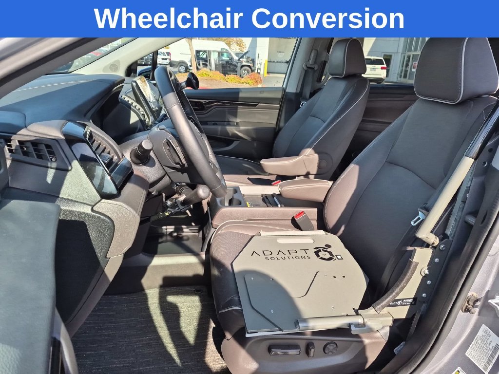 Used 2024 Silver Honda Elite image 21