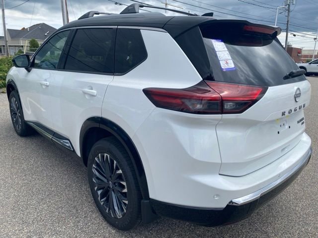 New 2026 Everest White Pearl TriCoat / Super Black Two-tone Nissan Platinum image 5