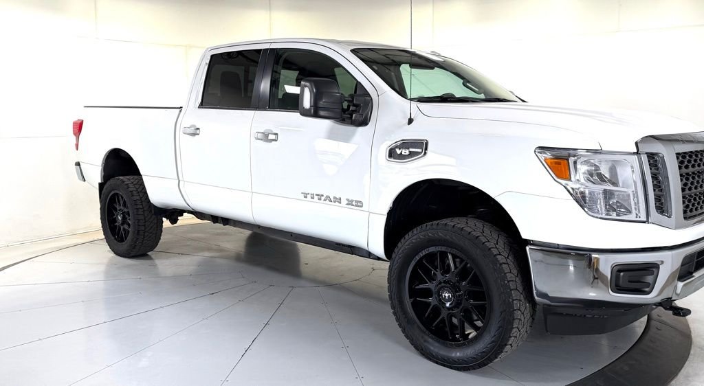 2018 Nissan Titan XD SV