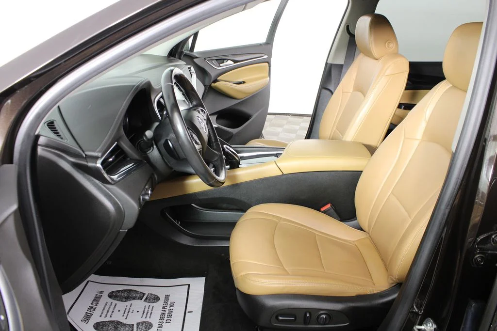 Used 2019 Brown Buick Essence image 24