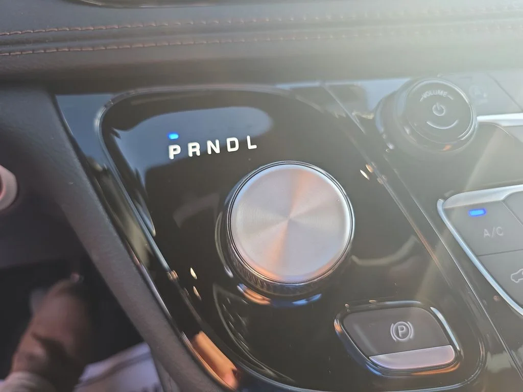 2026 Chrysler Pacifica Pinnacle - Photo 20