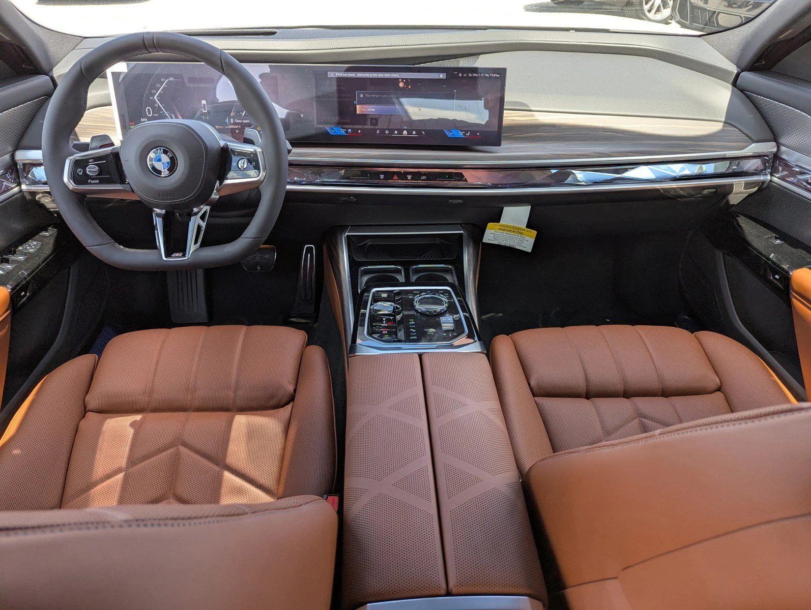 New 2026 Mineral White Metallic BMW 760i xDrive image 12
