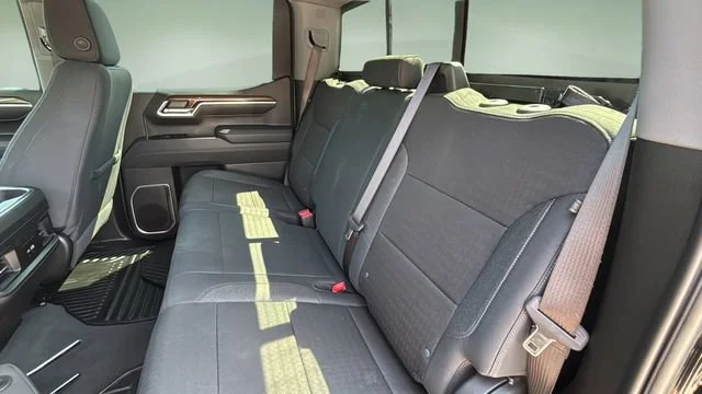 Used 2025 Black Chevrolet RST image 19
